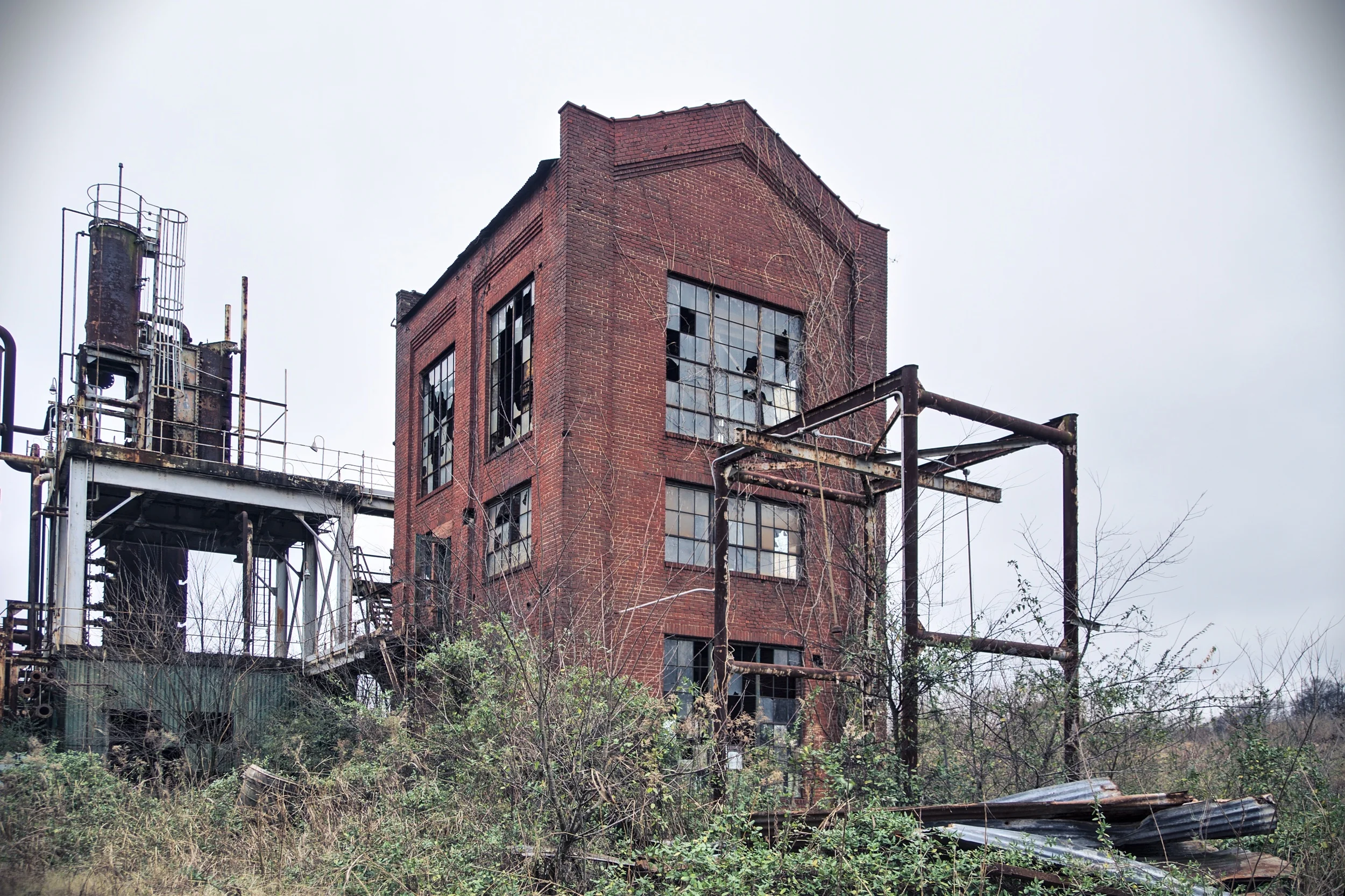 Once a benzol plant, now utilized by artists.