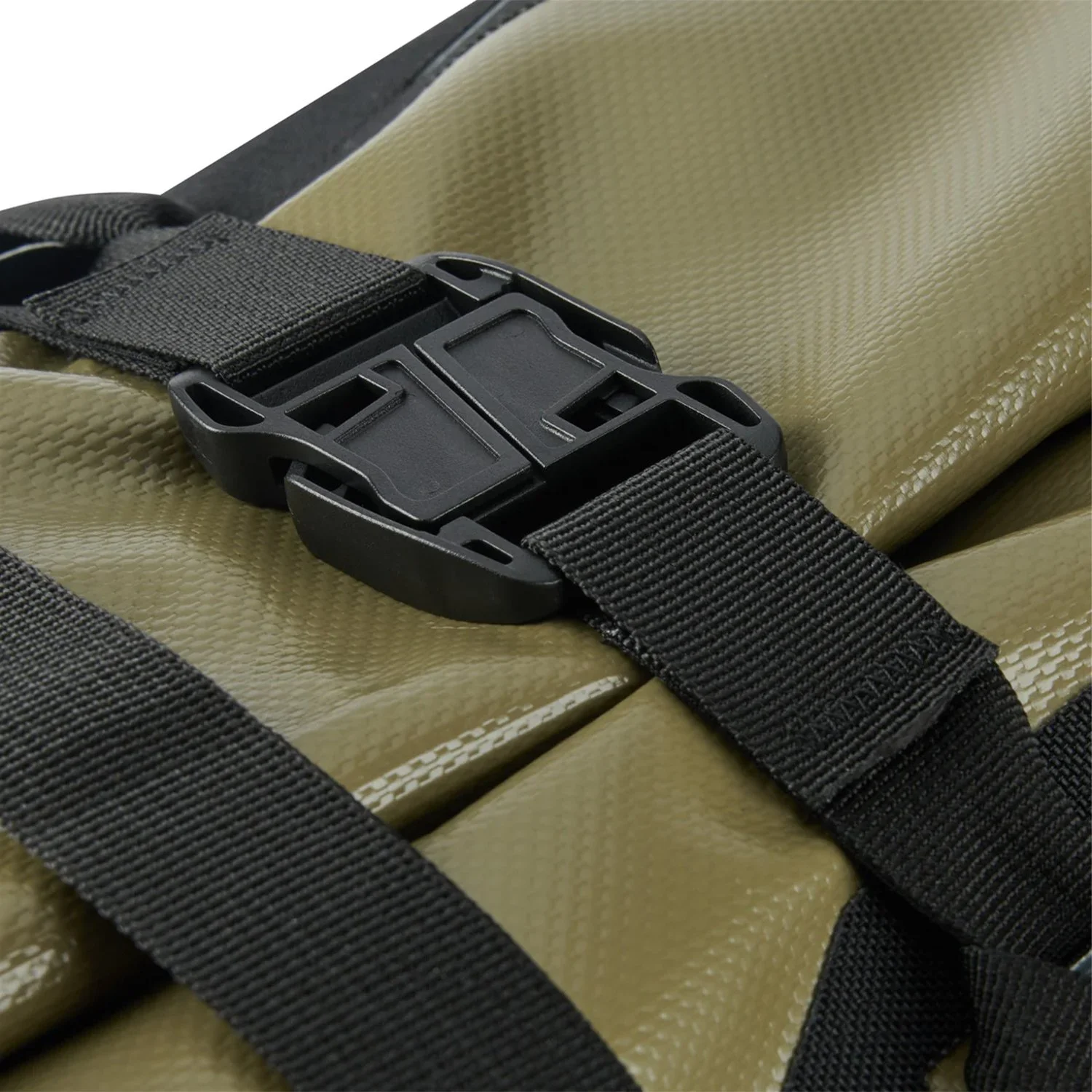 Ortlieb_Duffle_RC_Waterproof_Duffle_Bag_Olive_PackRaft_Australia_detail.jpg