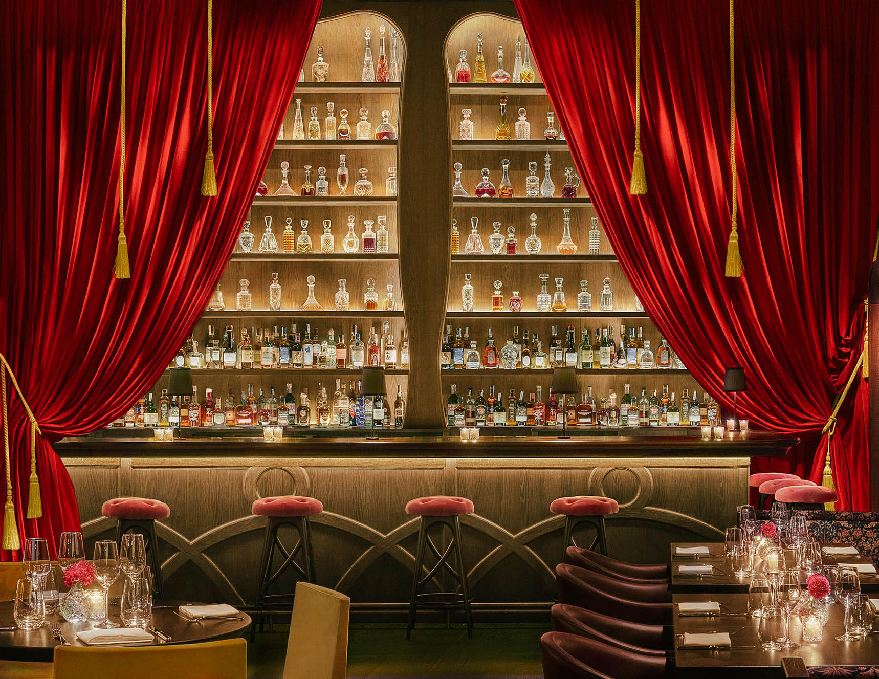 PHOTO: CABARET AT THE BARCELONA EDITION | COURTESY