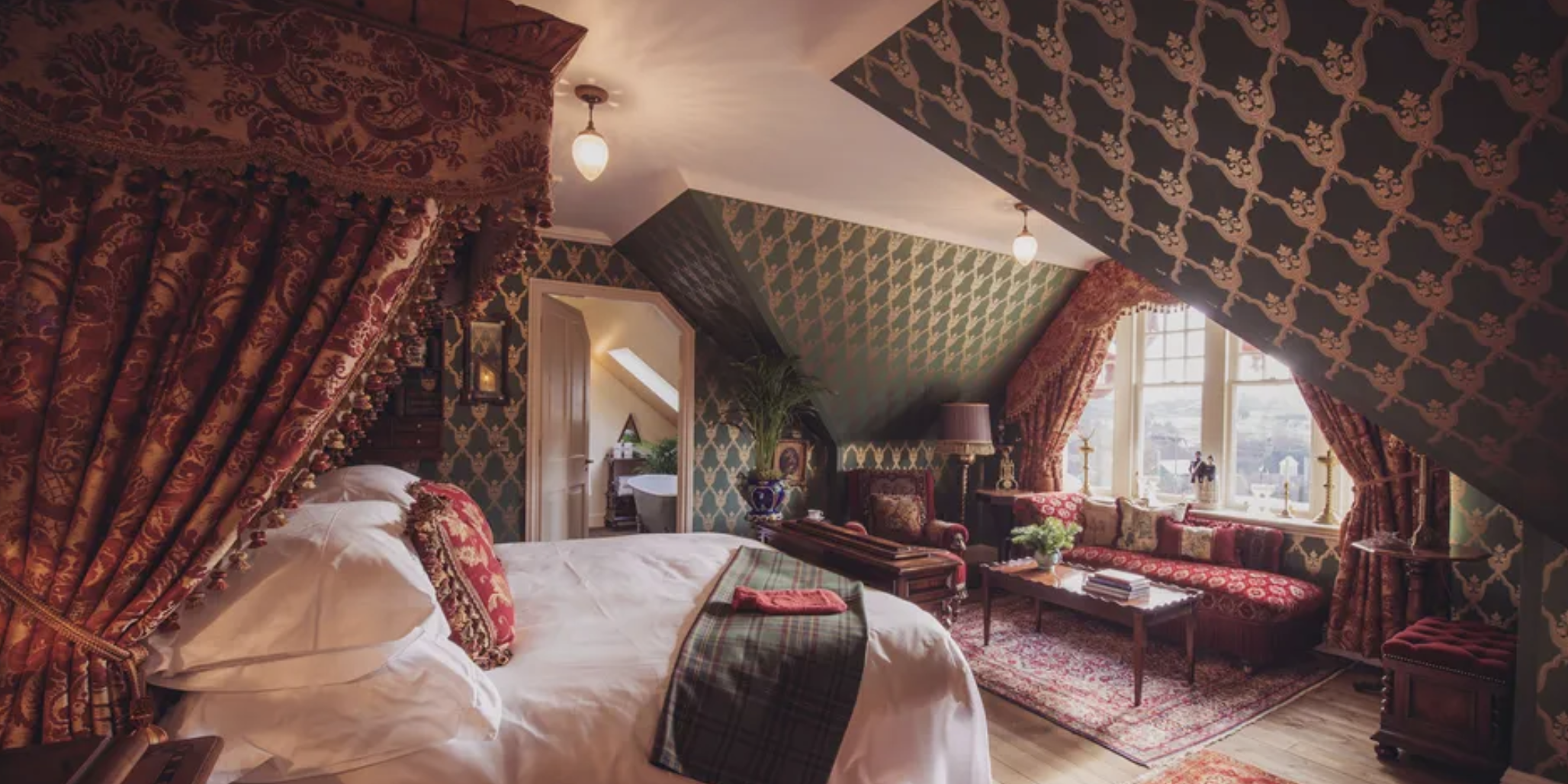 Around the World with Hidden Doorways