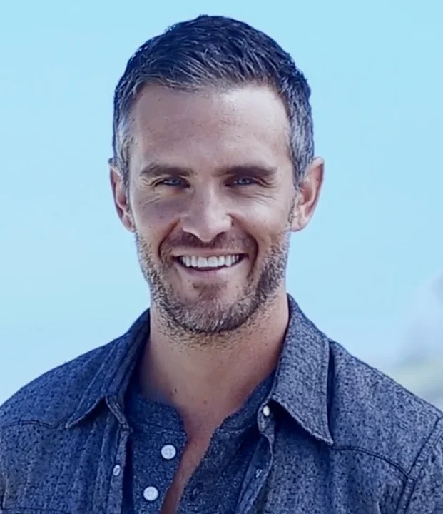   Men’s Experience   Haircut $52-$107+  Grey Blending $35-$60+ added to a service  Haircolor $62-$132+ 