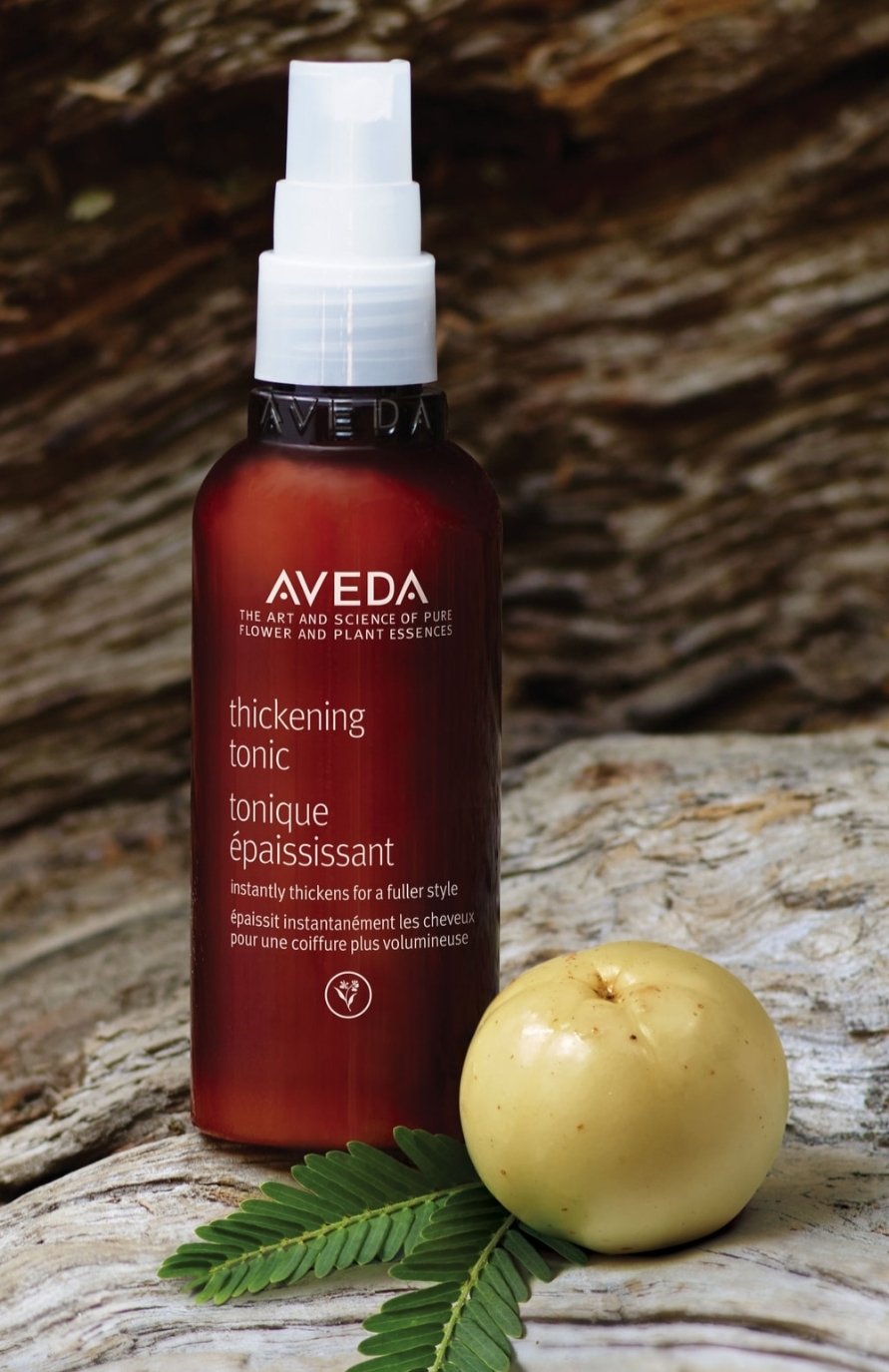 All hail the thickening tonic! This is a styling spray that works to instantly thicken hair. It instantly expands strands from roots to ends and helps to protect hair against environmental damage. This babe of a product thickens hair instantly with …