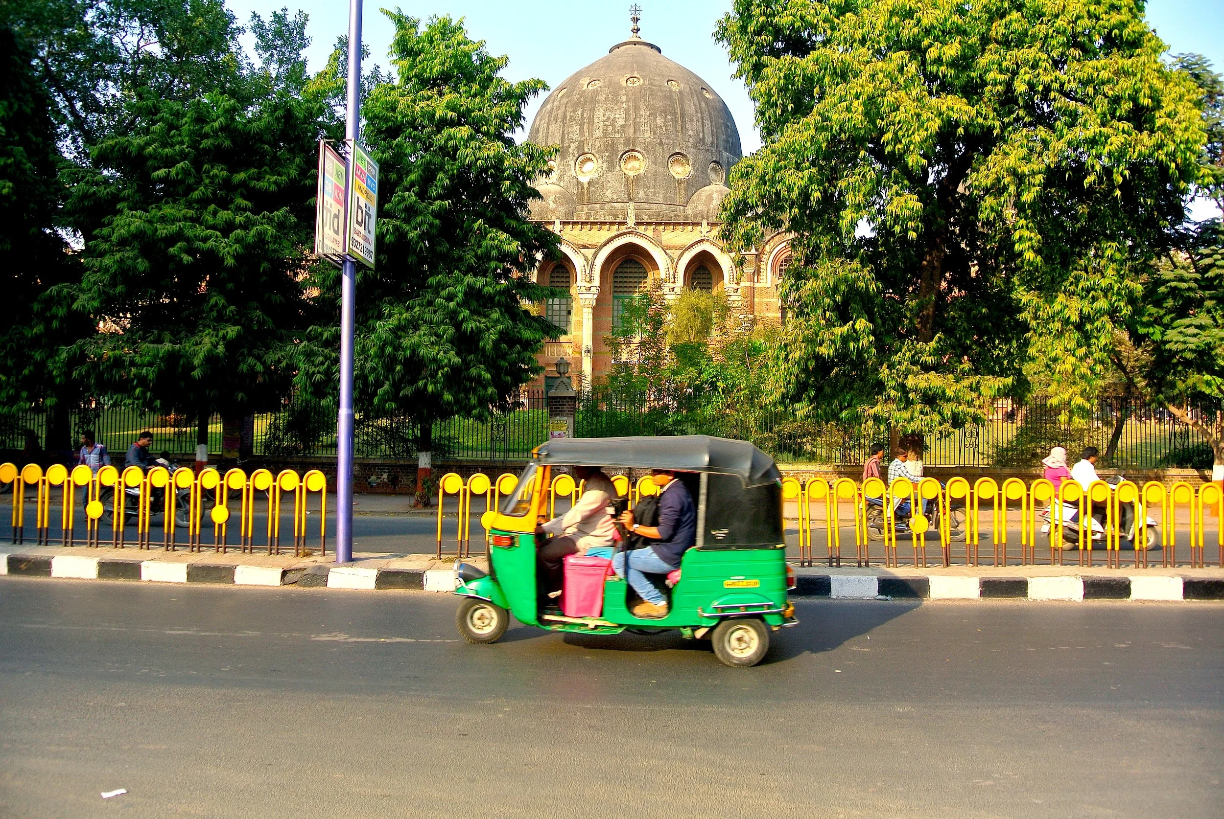 3 Tips for Hiring a Driver in India