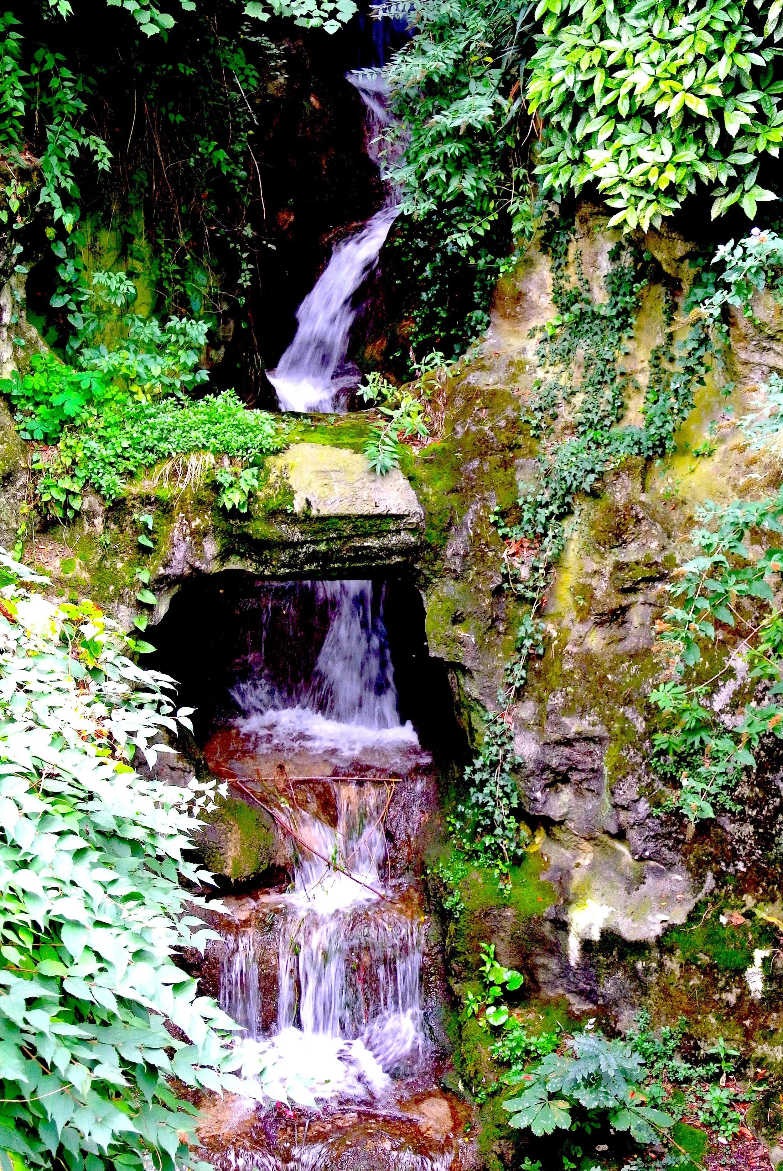 The Secrets of Parc des Buttes Chaumont 