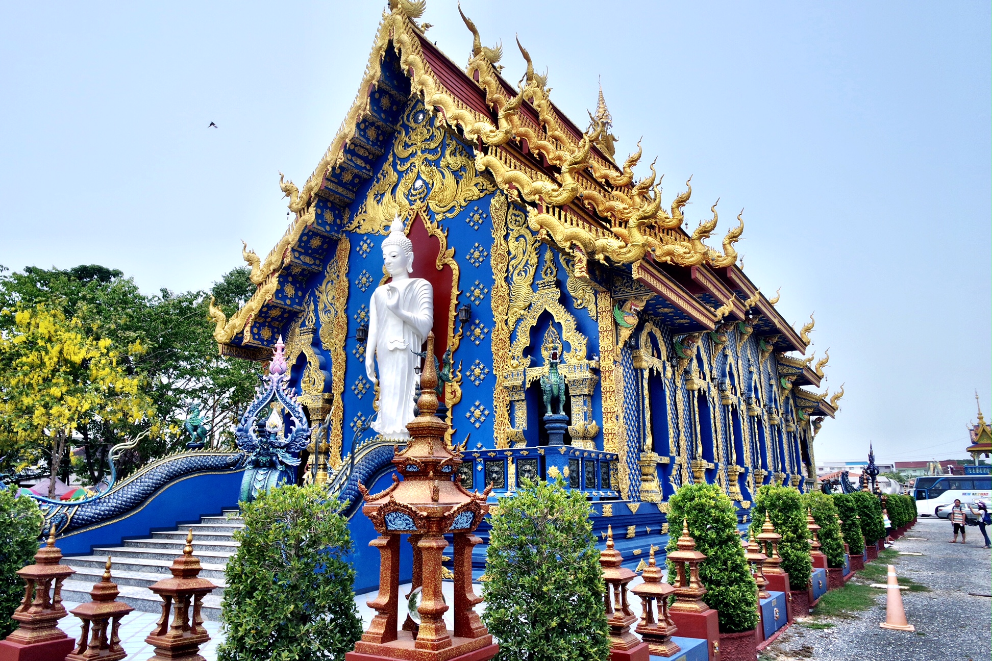 Wat Rong Suea Ten The Blue Temple
