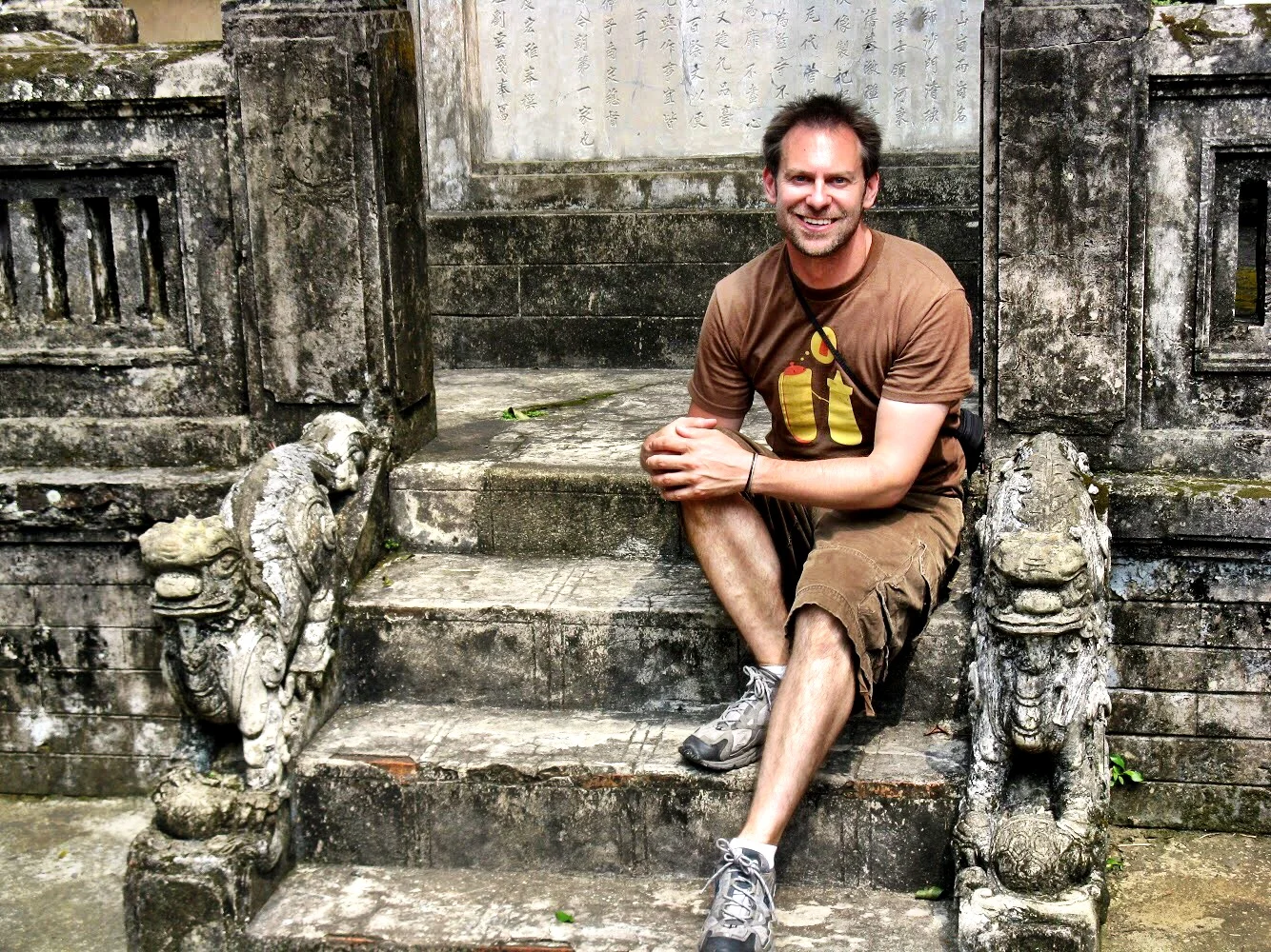 Exploring the cave won’t take much time, so be sure to meander through the stone temple at your leisure