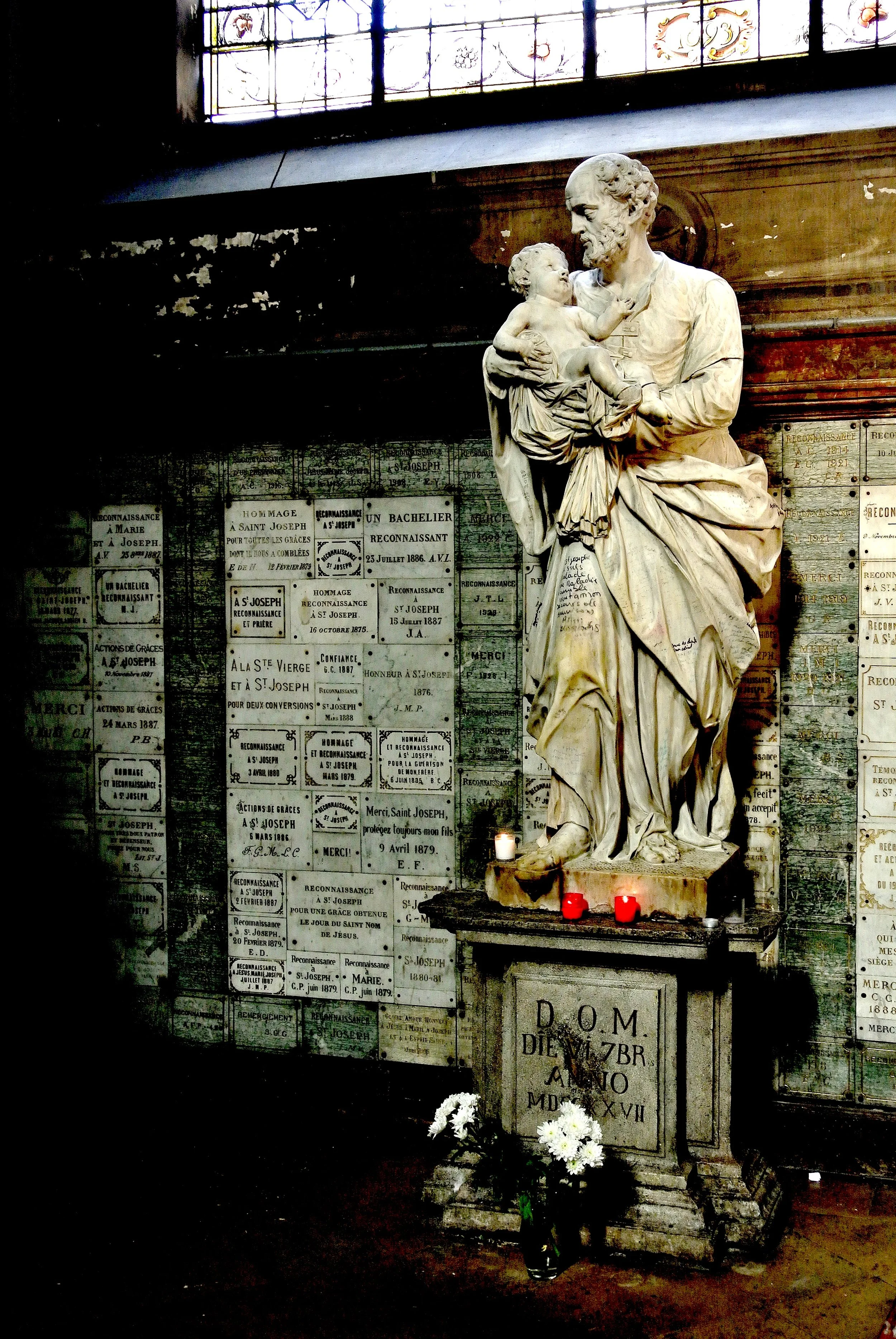 A funerary niche at Saint-Sulpice