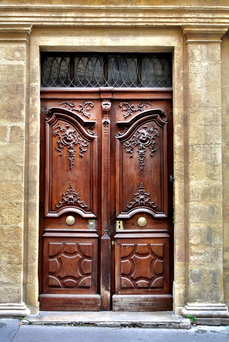 doorsofprovence13.jpg