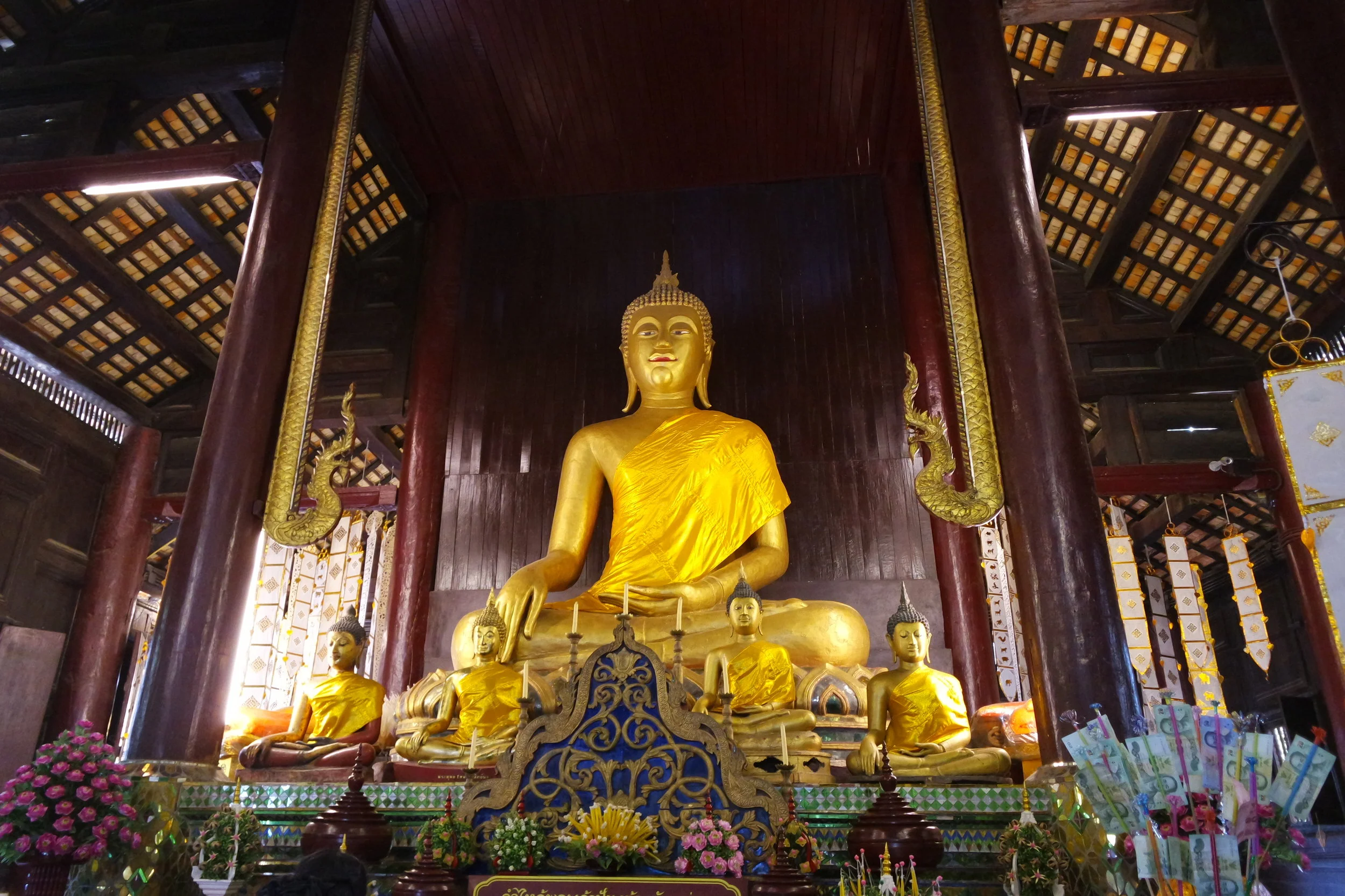 The Buddha of the Phra Singh ubosot