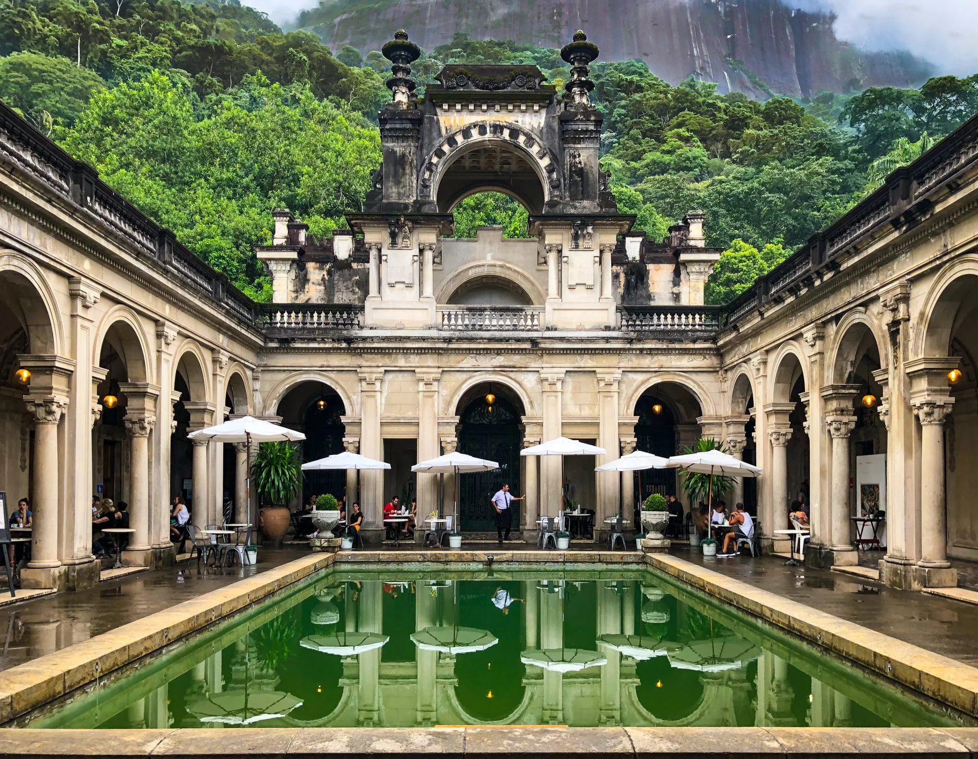 Ben and Derrick recommend using a wireless hotspot and rideshare apps to visit spots like Parque Lage and School of Visual Arts