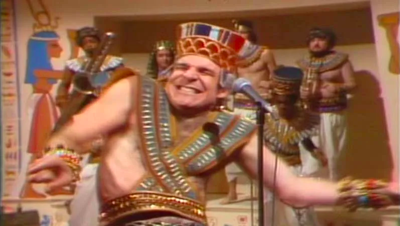 Steve Martin performed a silly song about King Tut on Saturday Night Live — which went on to become a Top 20 hit!