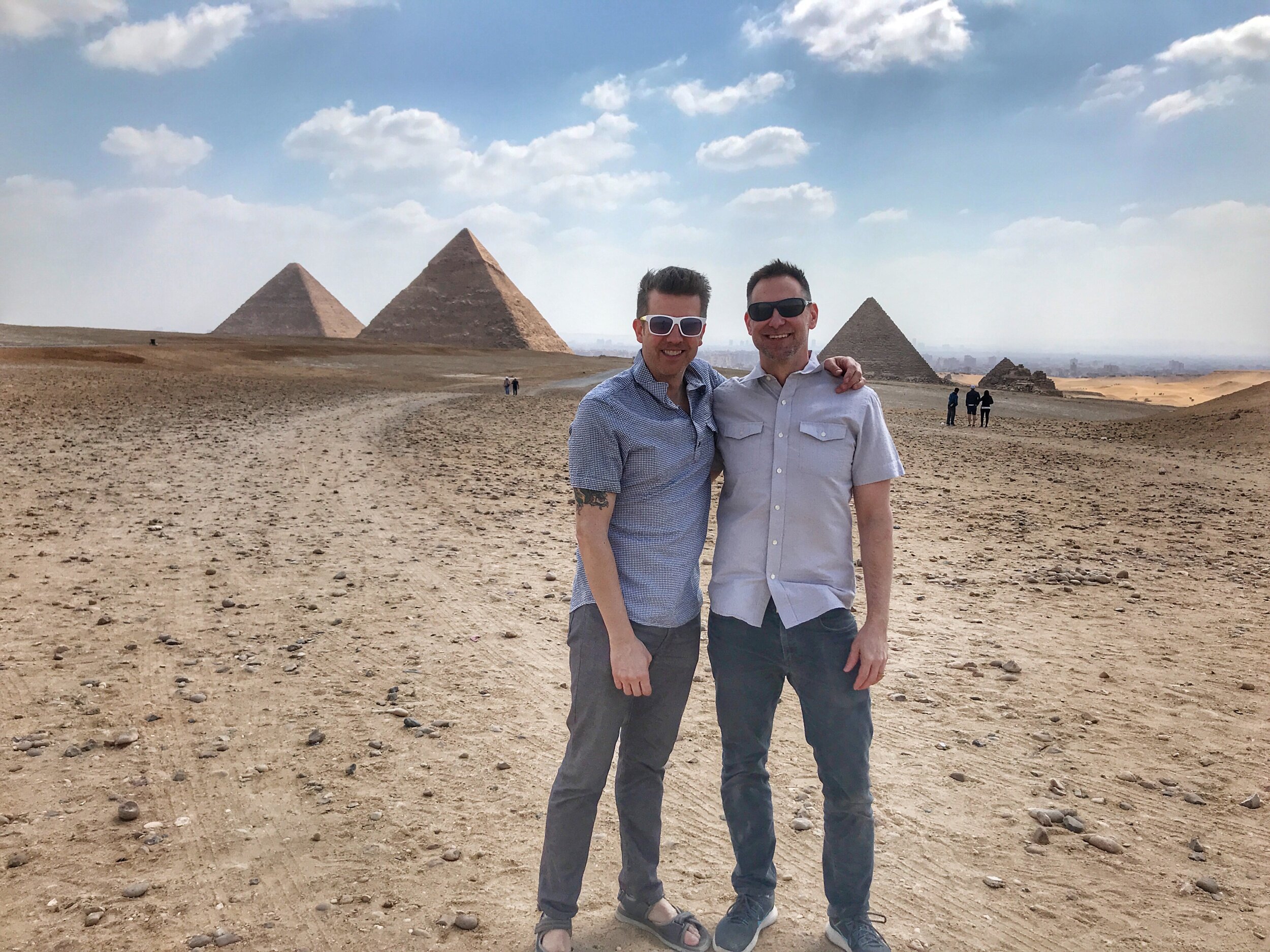 Gay and gay sex in El Giza