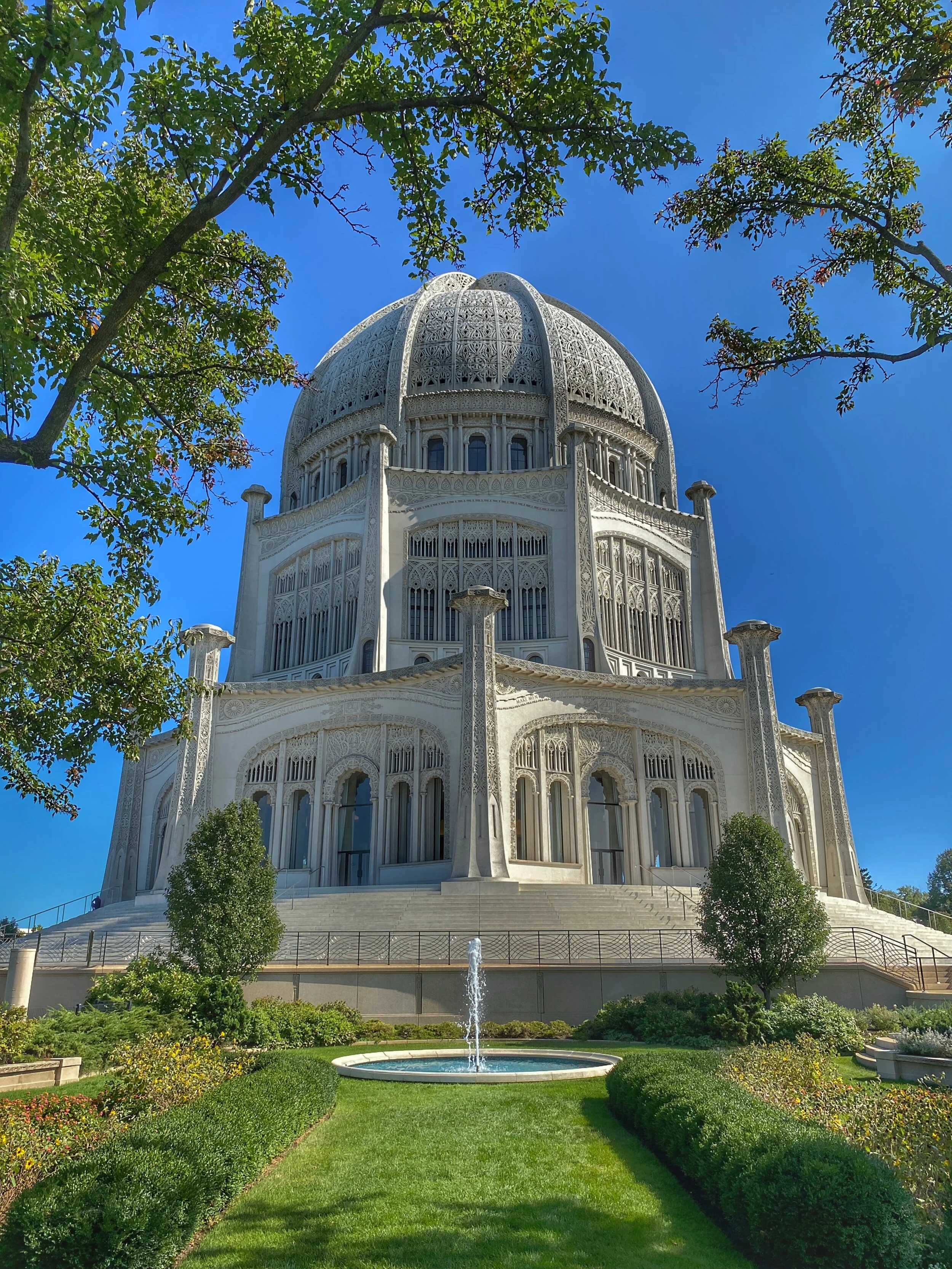 The Beautiful Bahai Temple in Chicago