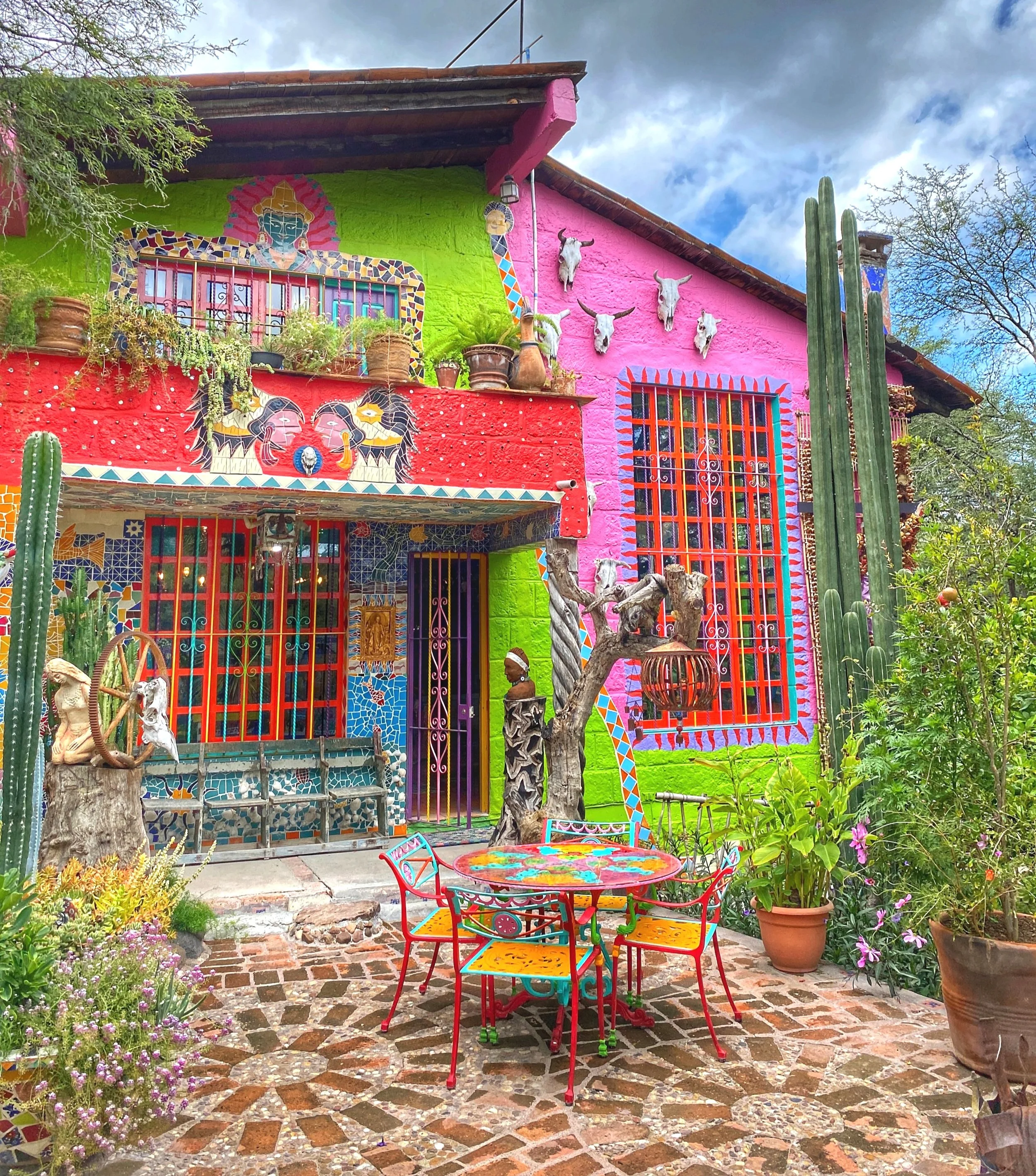 Magical Mystery Tour of the Chapel of Jimmy Ray