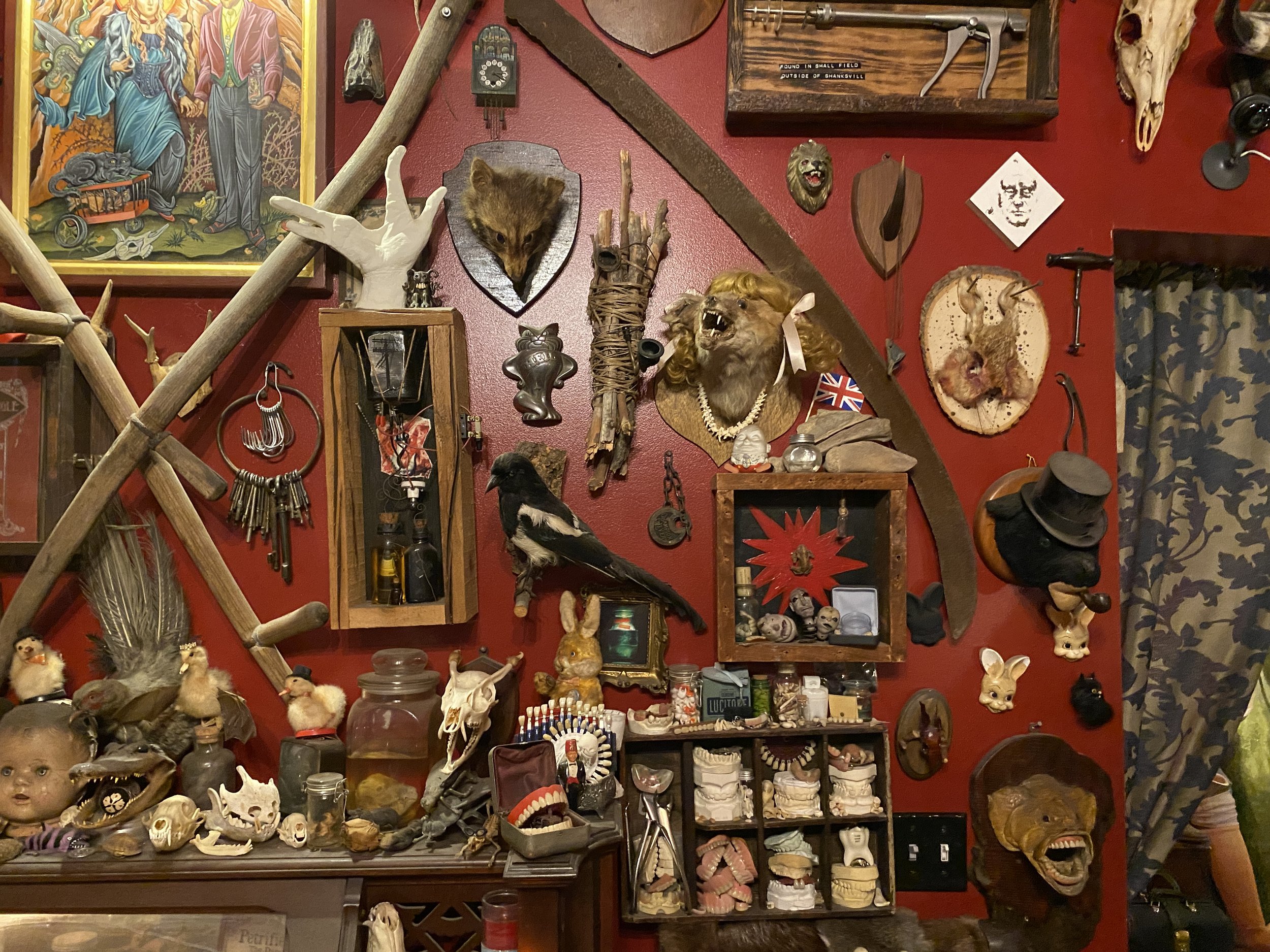 Twisted Tours at Trundle Manor in Pittsburgh