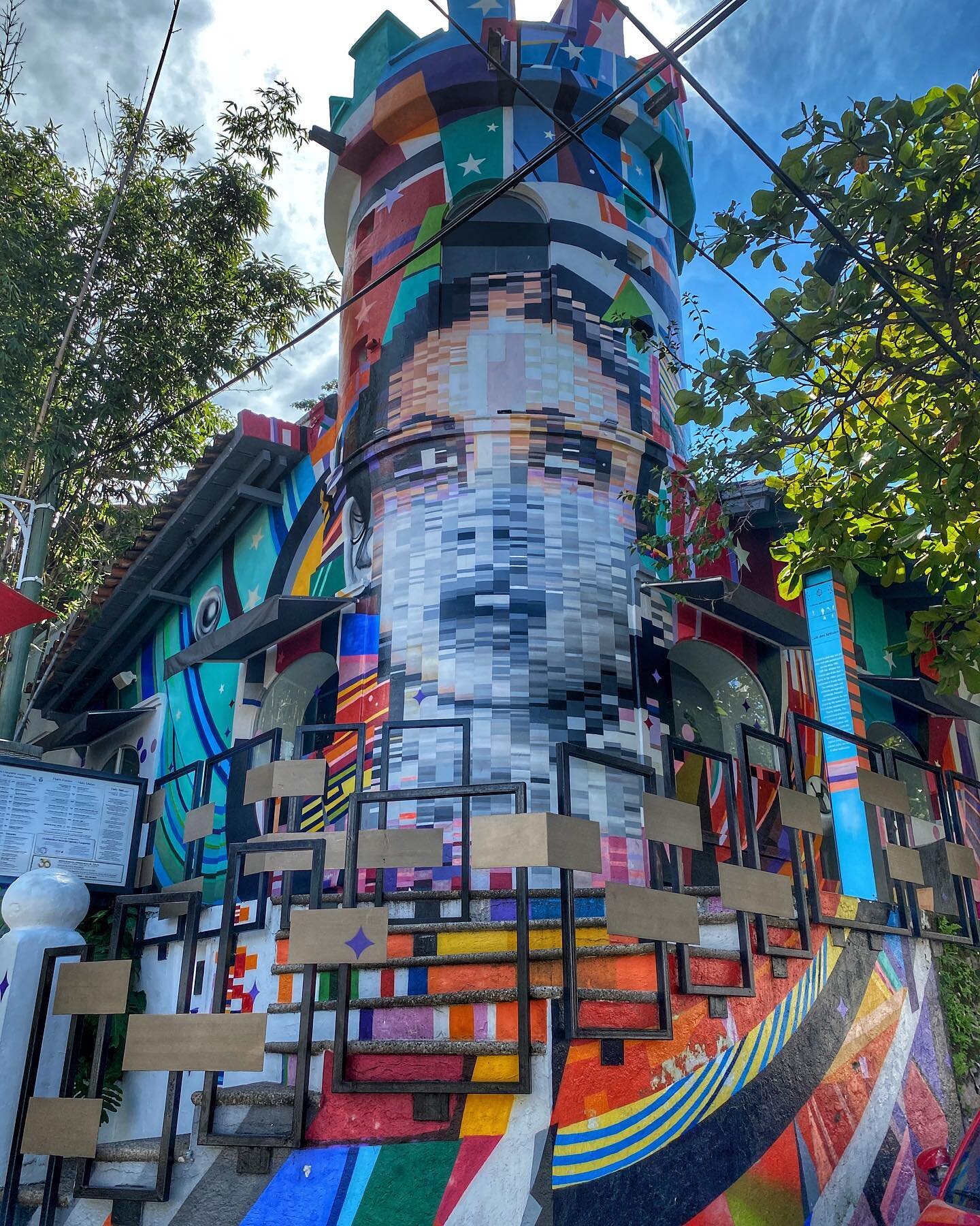 Walking around #PuertoVallarta is a bit like being in an outdoor art gallery. #Murals #streetart and #graffiti can be found all over. #Mexico has a long history of this public art form. Click our link for more photos &mdash; and learn how some of the