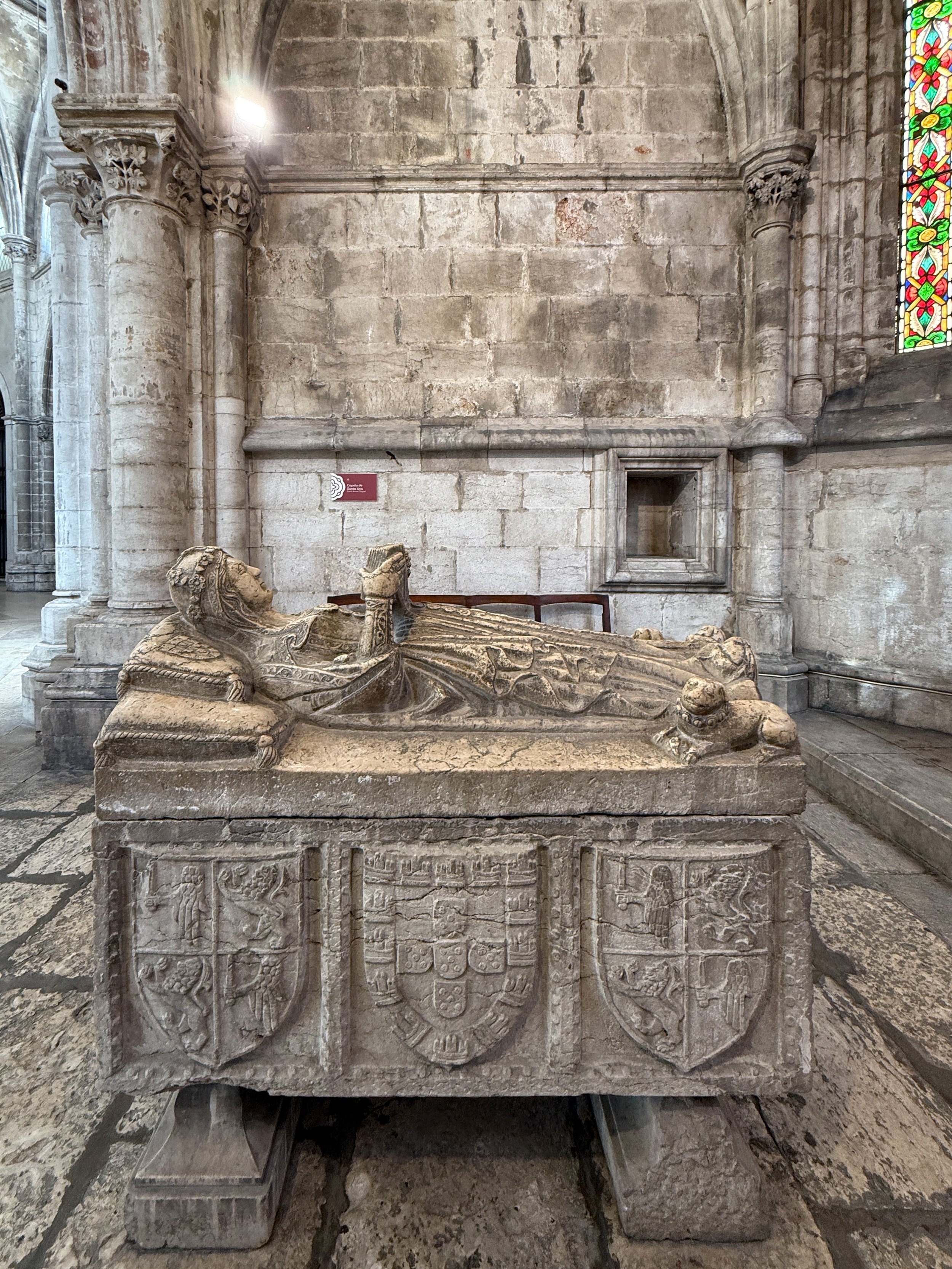 The tomb in Lisbon Cathedral's Capela de Santa Ana (Chapel of St. Anne), is more of a mystery, believed to belong to an unidentified royal princess. 