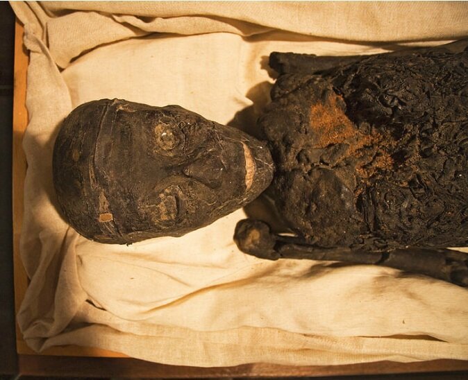 King Tut's mummy