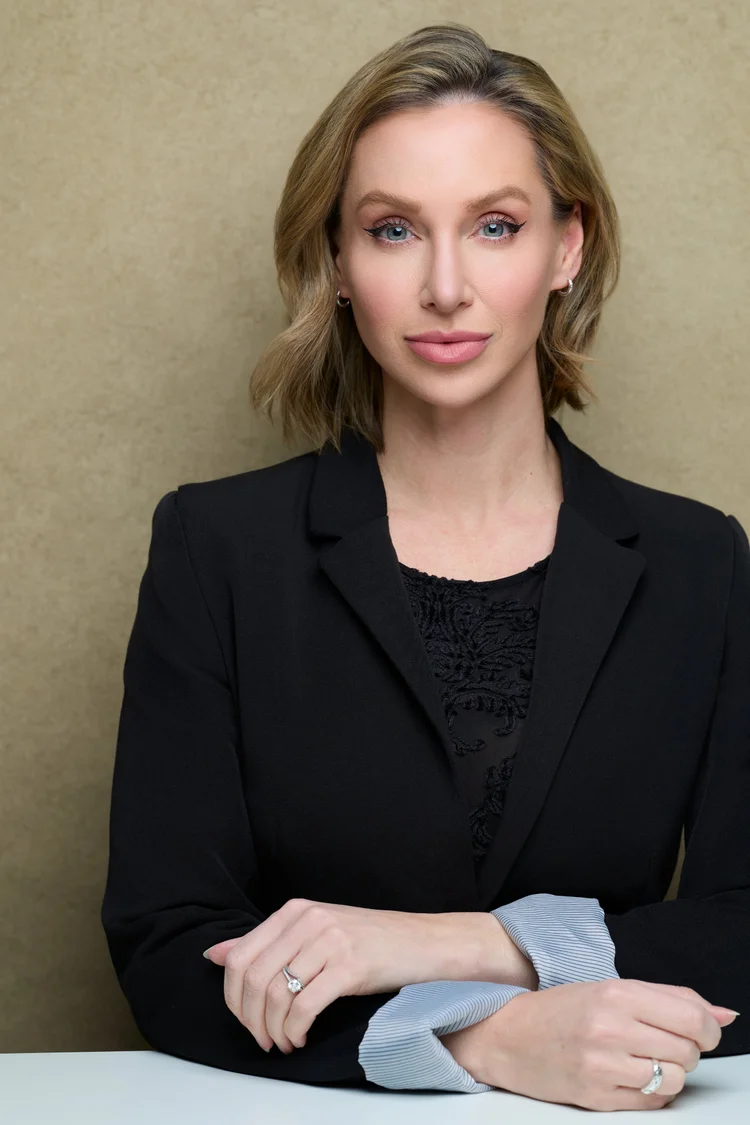 Premium executive headshot of Kerri Rose in Charlotte by mjwphoto