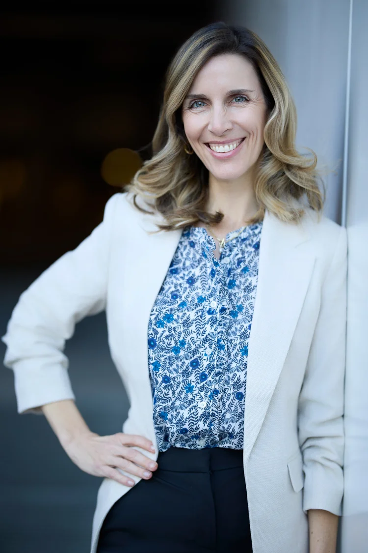 Charlotte outdoor professional headshot by mjwphoto