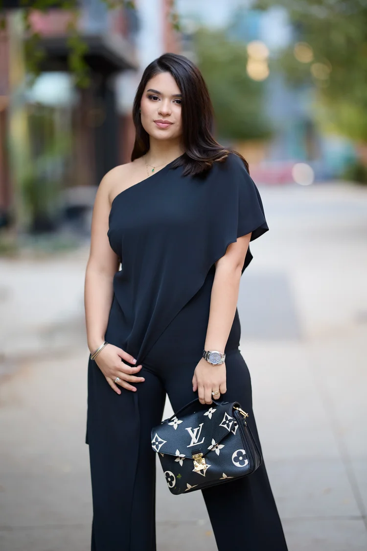 Charlotte outdoor professional portrait headshot by mjwphoto