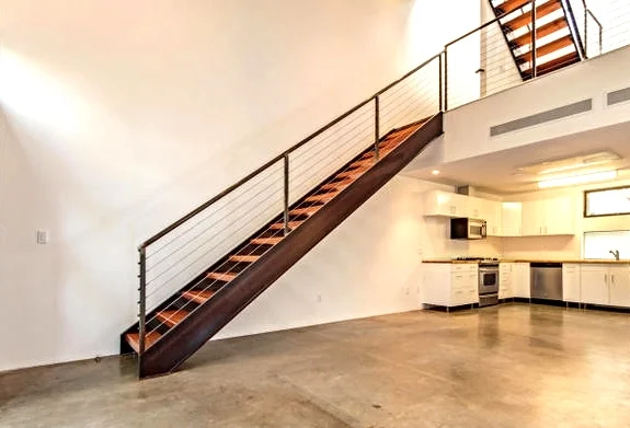 gordon loft interior.jpg