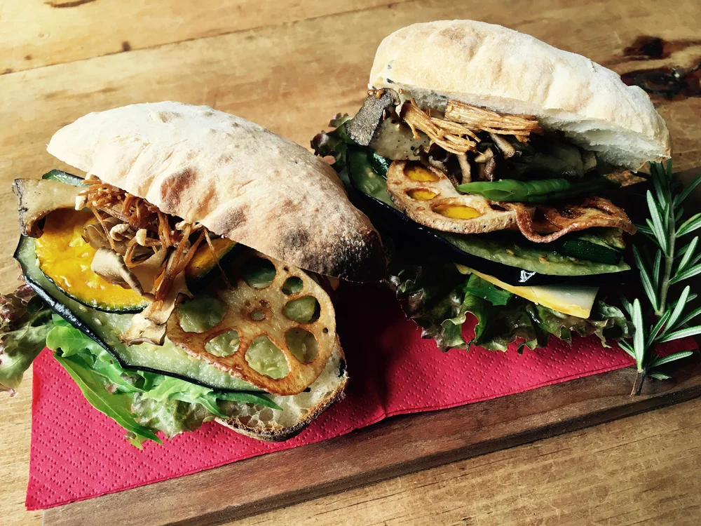 今日のサンド Troisieme Marche