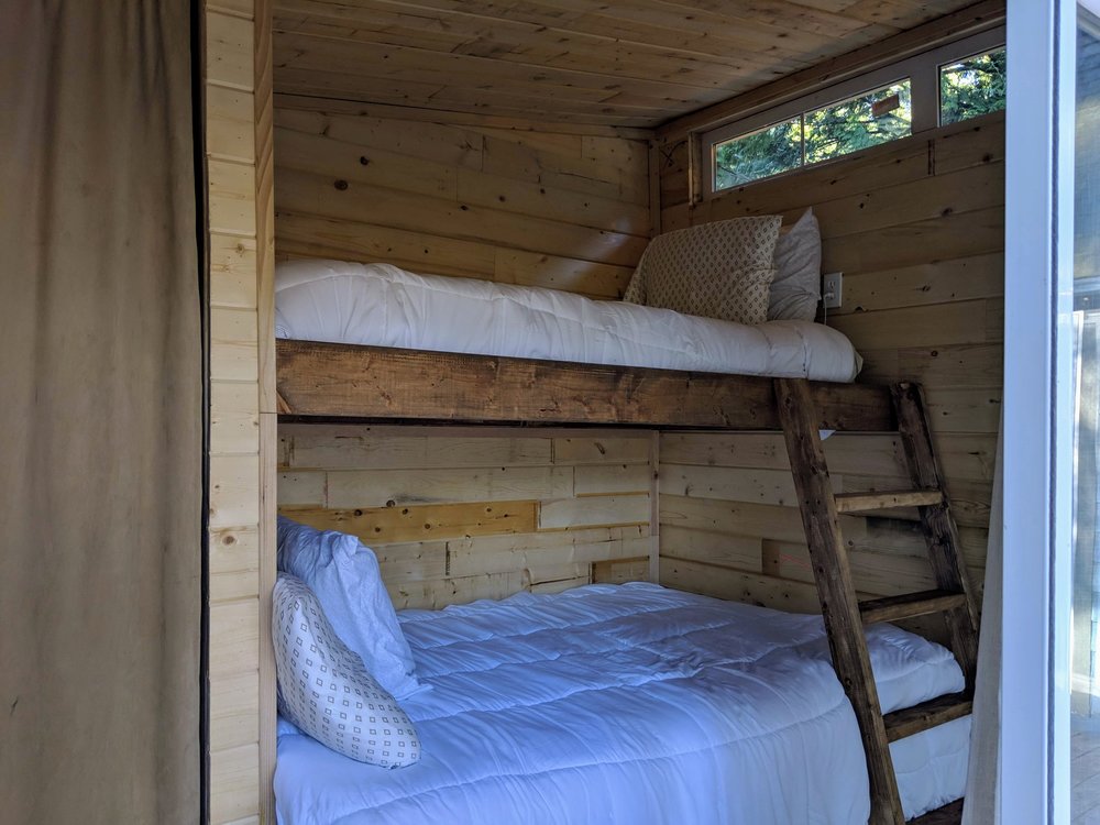 Bunkhouse bunkbeds