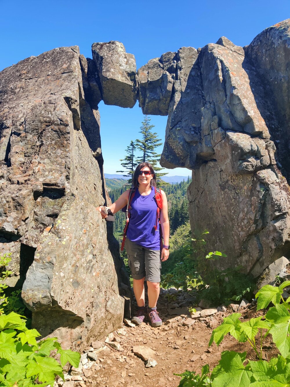 Natural Rock Arch on Ed's Trail - Pacific North Wanderers.jpg