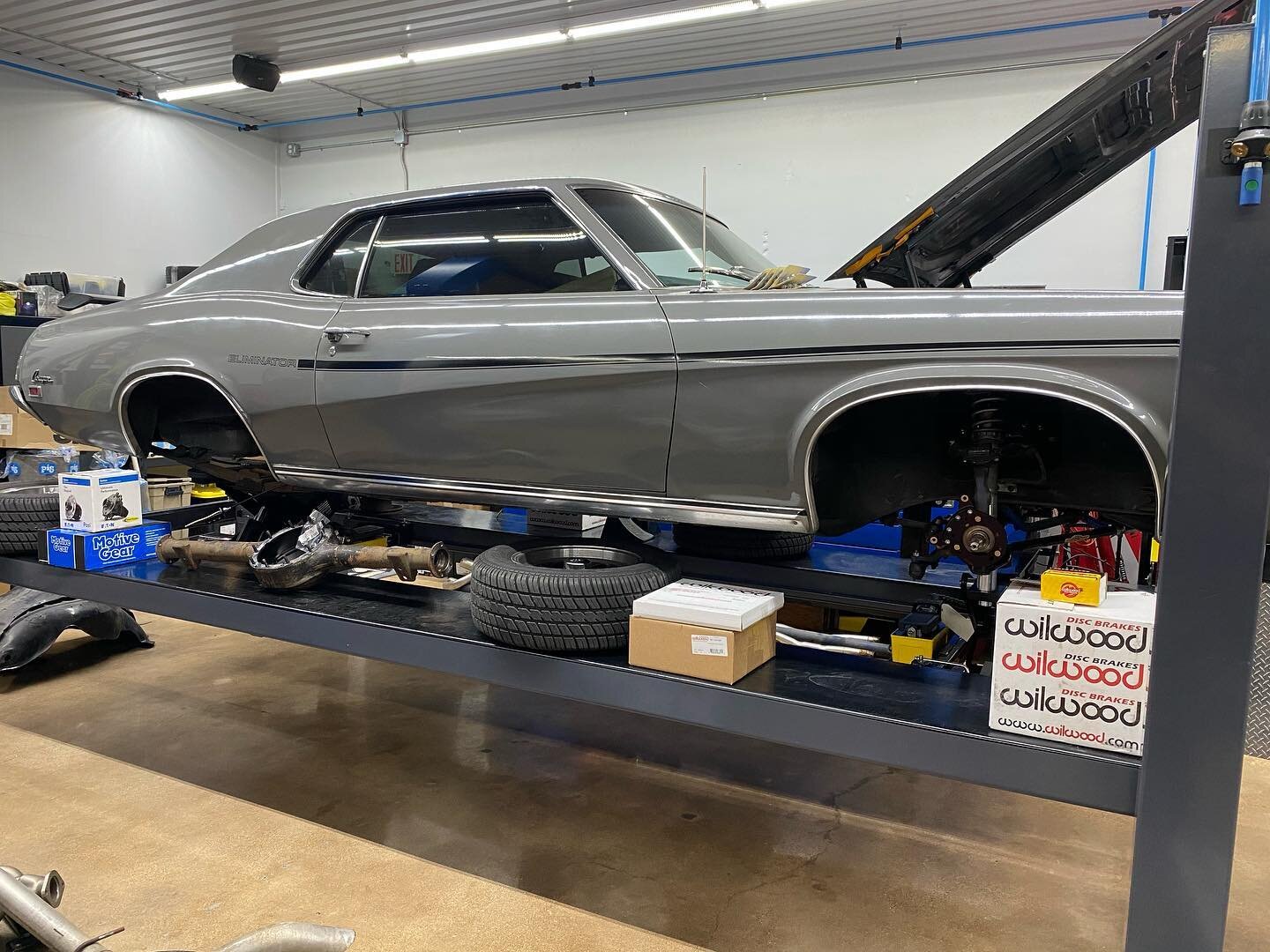 The 1969 Cougar is coming along. Rebuilt the 9in rear end with a trutrac and 3:70 gears, new @bowlertransmissions 4r70w, @wchracingengines built the 351w short block for me so I could put the motor together, @wilwooddiscbrakes on all 4 corners and @e