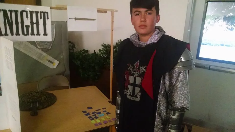 13237750_1352939068054782_2620631522500203608_n.jpg