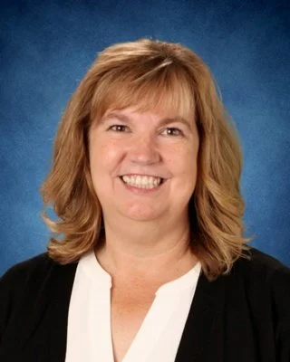 Amy Halversen, Library and 8th Grade Honors Reading