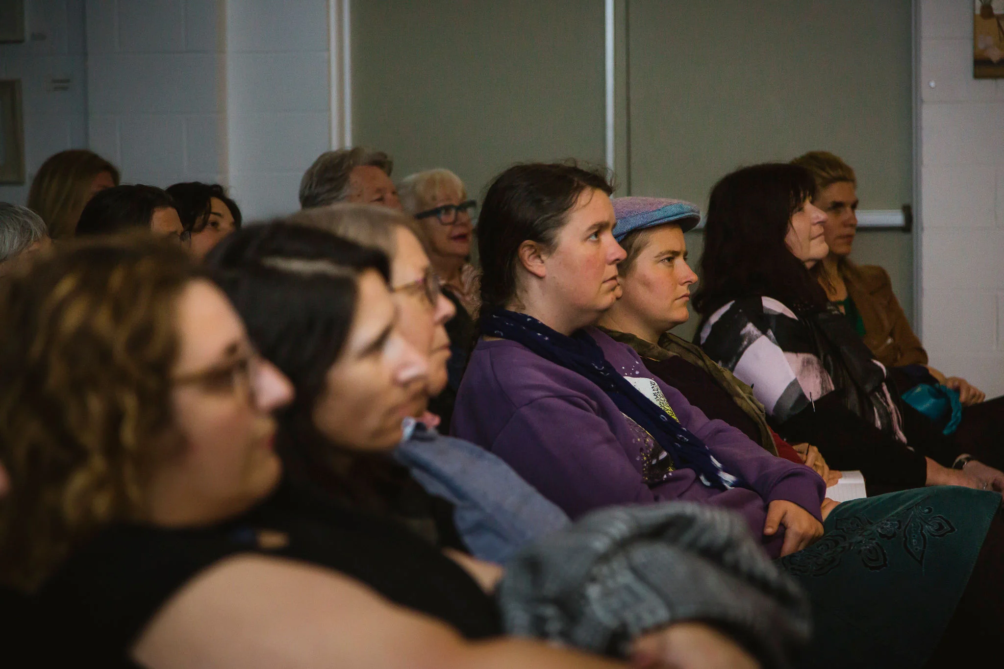  engrossed audience 