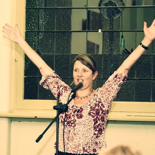 Kate+Lawrence+storyteller.jpeg
