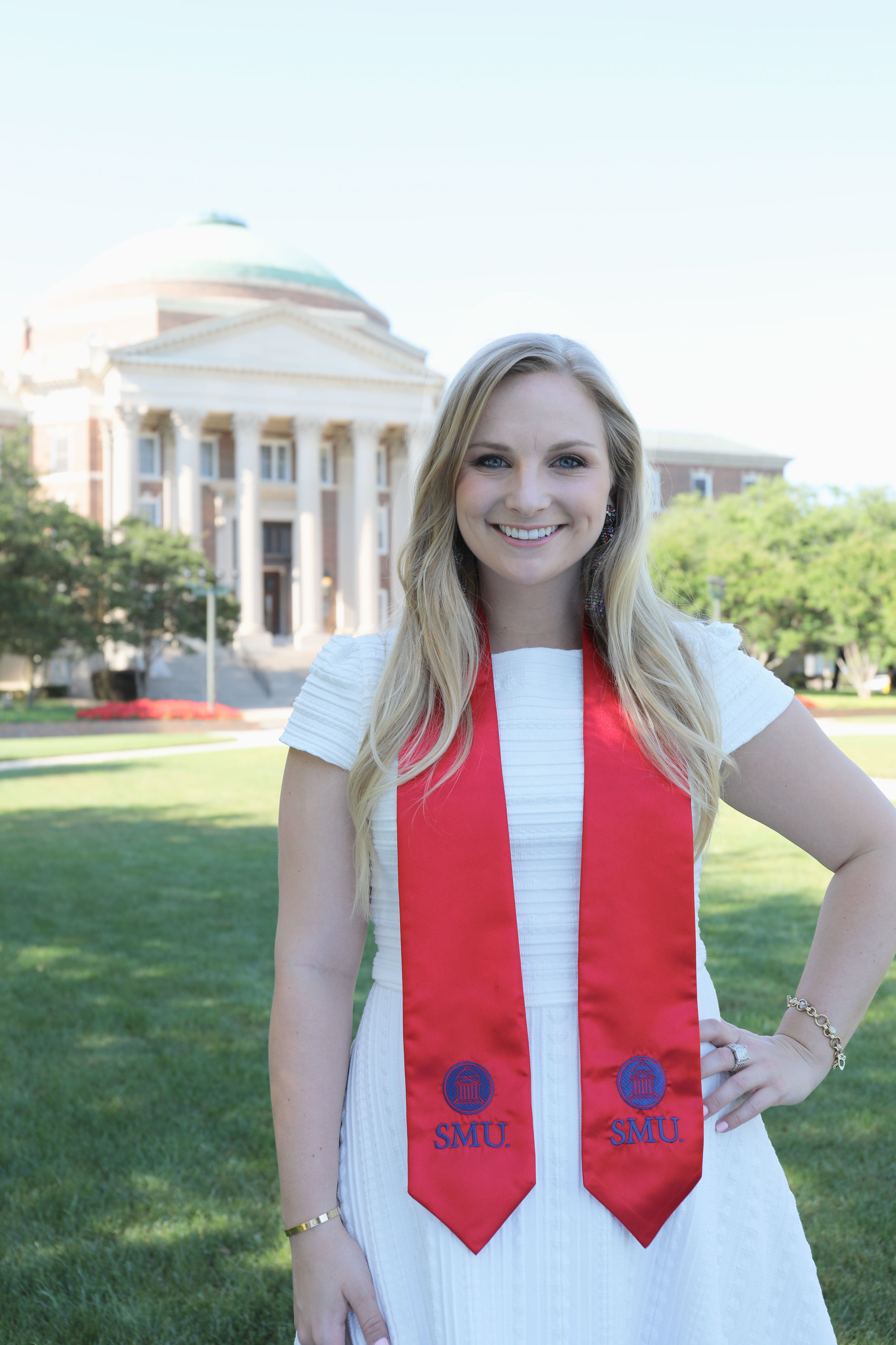 Meredith Mills Graduation26.jpg