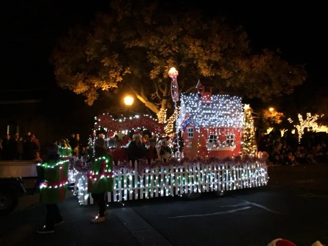 Los Altos Downtown - Festival of Lights' Parade 