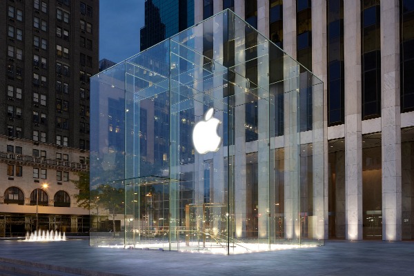 Apple, Chicago