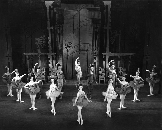 Danses Concertantes (1955). Photo: Houston Rogers. Image © Victoria & Albert Museum (www.vam.ac.uk)