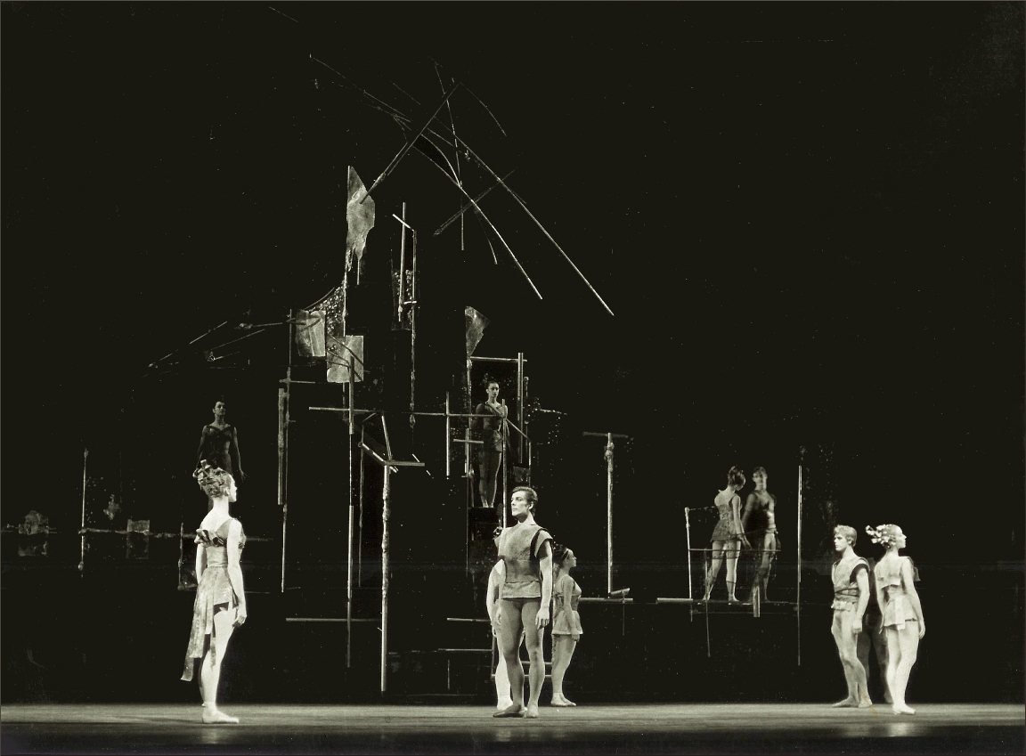 photo courtesy of the Barry Kay Archive