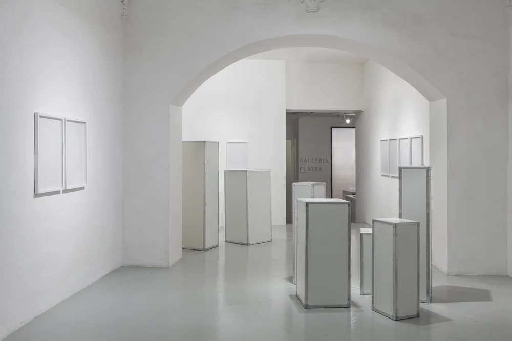 i.Pearl , Morice de Lisle, and lima Drib, 2015 (flight cases, processed pearls, and silicone), installation view, Galleria Continua, San Gimignano / Beijing / Les Moulins / Habana. Photo by: Ela Bialkowska.