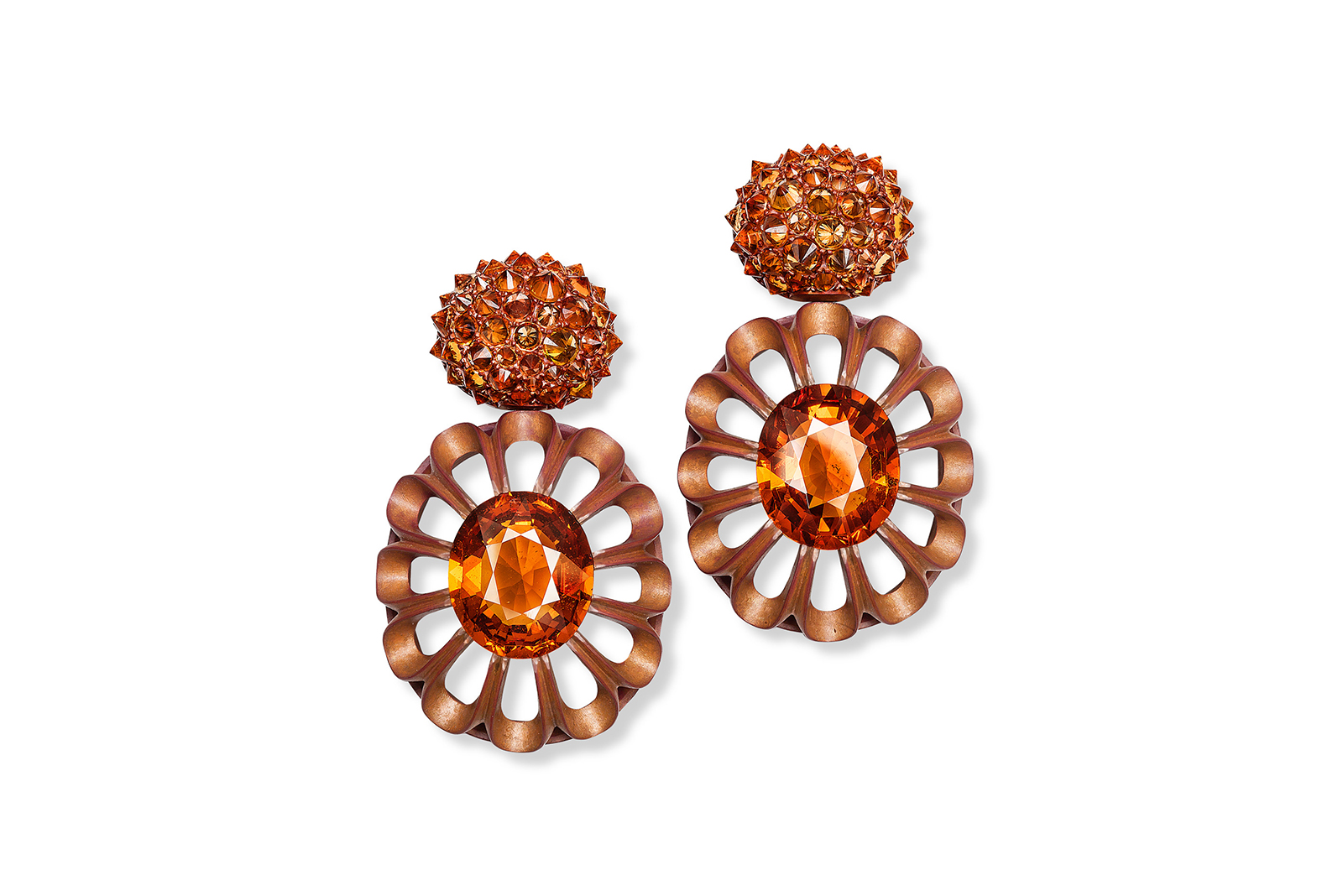 Hemmerle-earrings_-sapphires_-spessatite-garnets_-copper-and-white-gold-0704.jpg