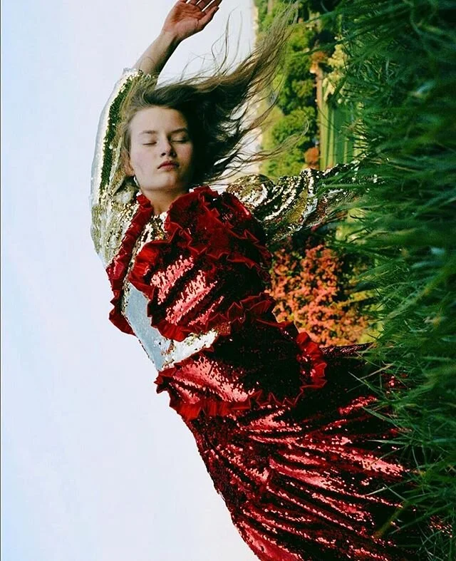 My final weekend in the calm countryside before returning to London like @preenbythorntonbregazzi #preen #sequins #preenbythorntonbregazzi #fashioneditorial