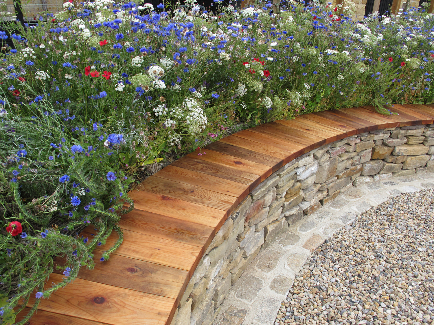 Dry Stone Bench, Eves & Lewis Landscape Design