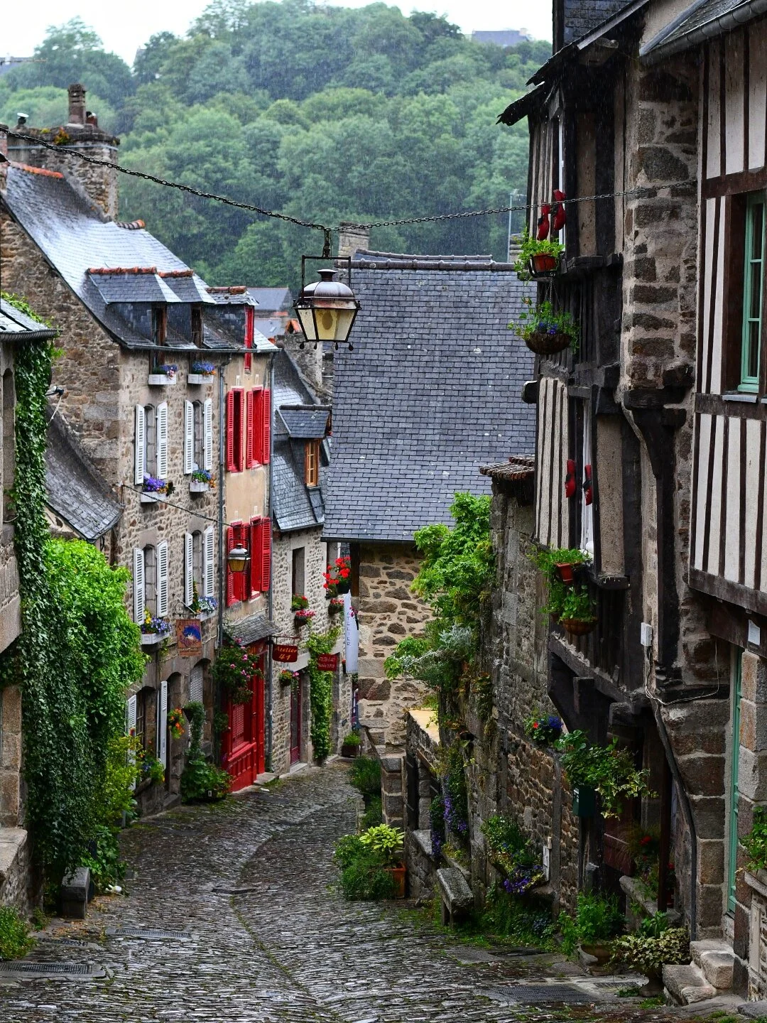 Dinan – 40 minutters kjøring fra St. Malo