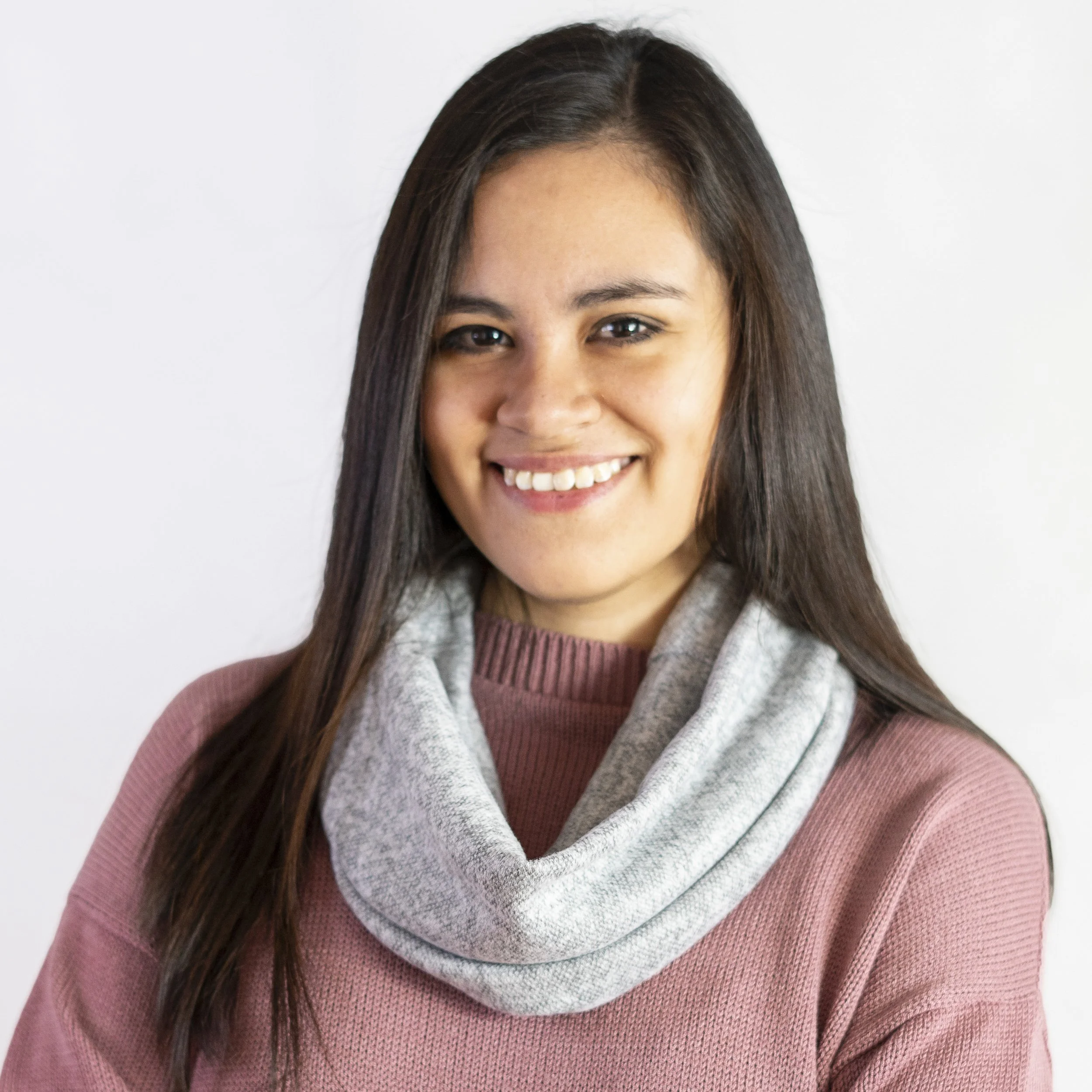 Xinthya Katherine Sarmiento Viena.jpg