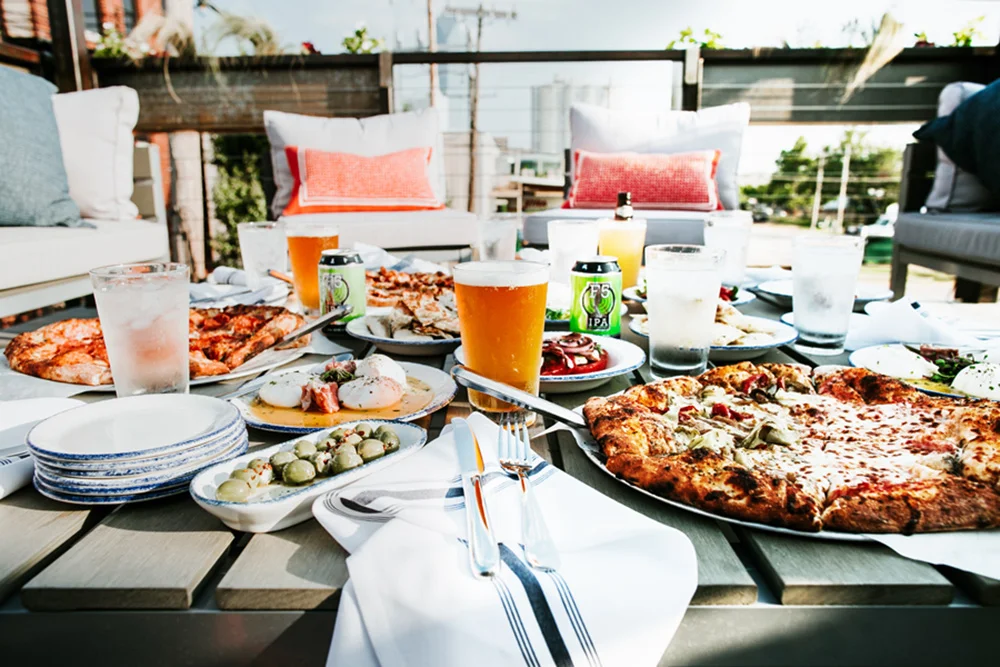 HallsPizza_09.jpg