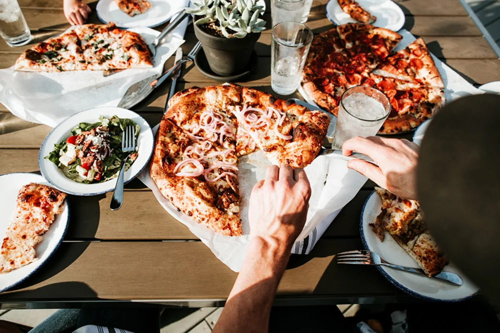HallsPizza_24.jpg