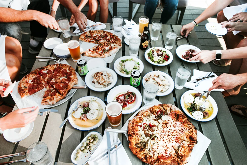 HallsPizza_32.jpg