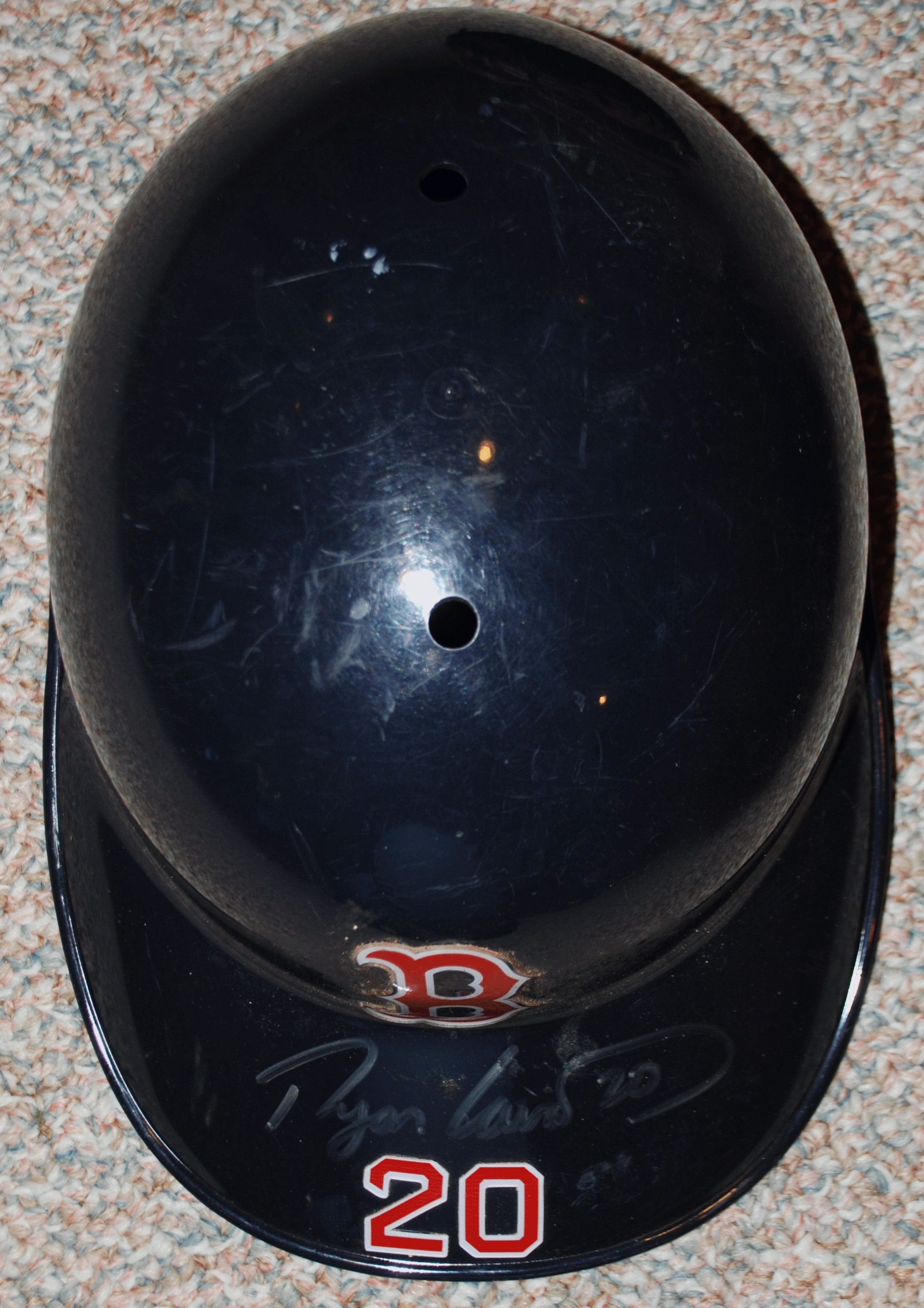 Lavarnway Catchers Helmet 1  - top.gif