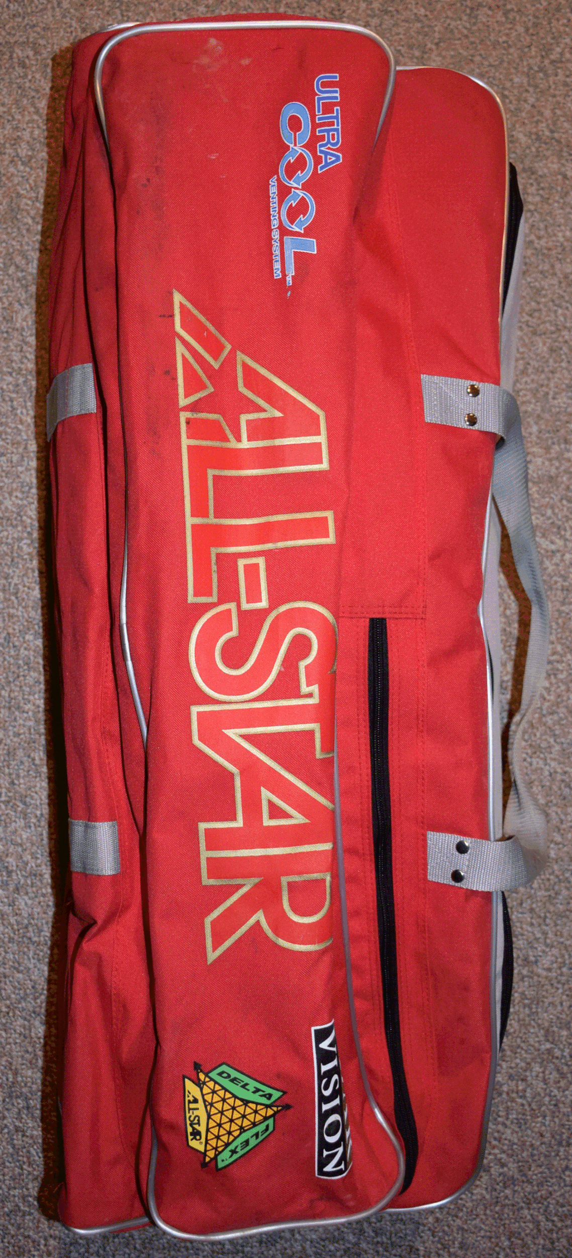 Vazquez Equipment Bag Logo.gif